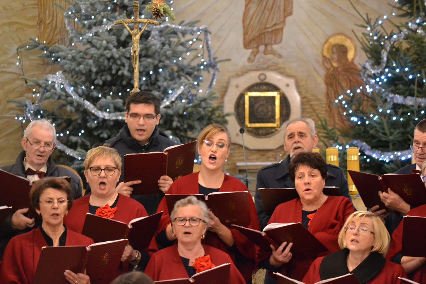 Koncert kolęd i pastorałek w wykonaniu Chóru Miejskiego Lux Mea